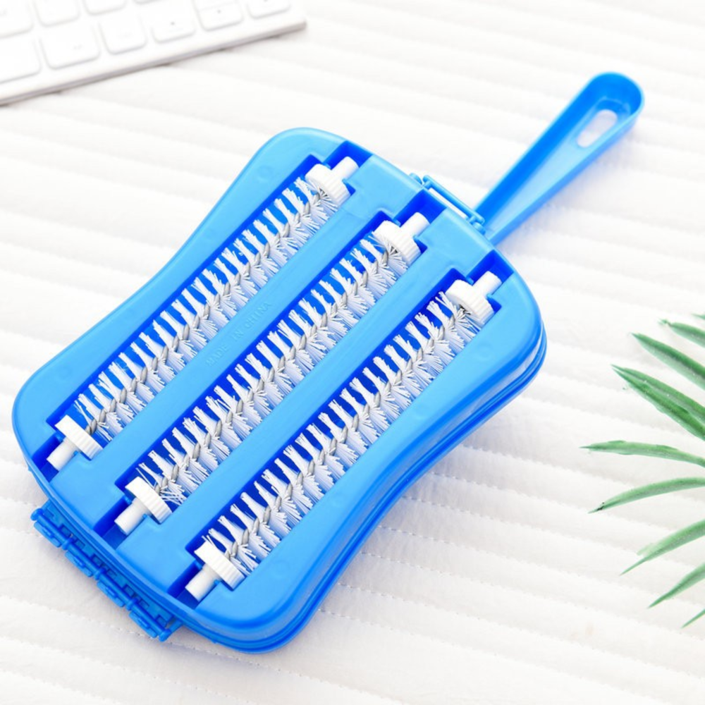 Perie MADGENIX profesionala pentru covoare, albastra, 3 roti – maner ergonomic detasabil - imagine 3