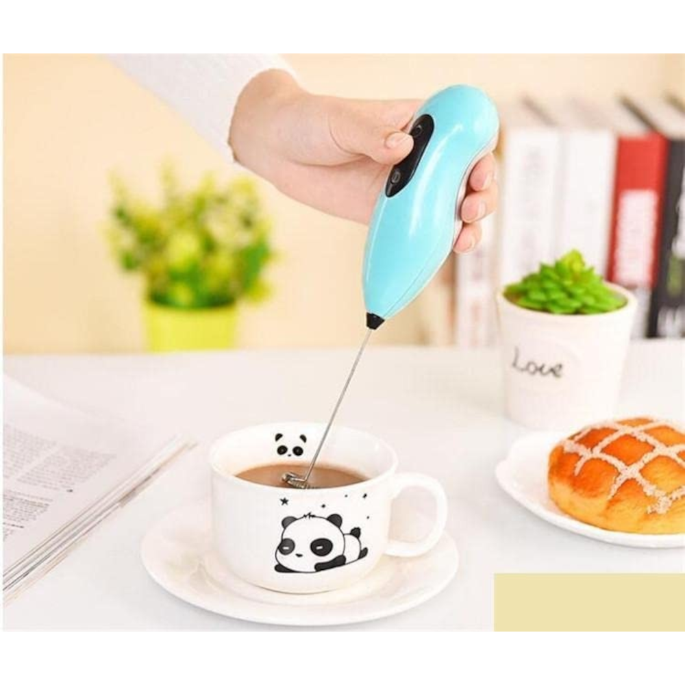 Spumant de lapte si cafea MADGENIX albastru deschis cu dimensiuni grafice de 22 si 4.5 cm si tel electric din inox